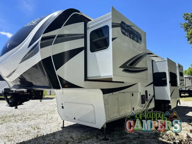 2023 Grand Design Solitude 390RK - Photo 3