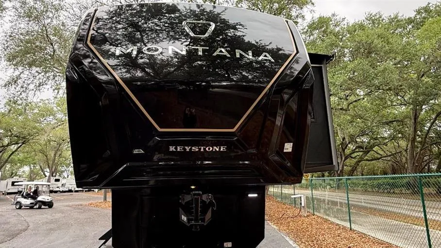 2026 Keystone Montana 3100RL - Photo 3