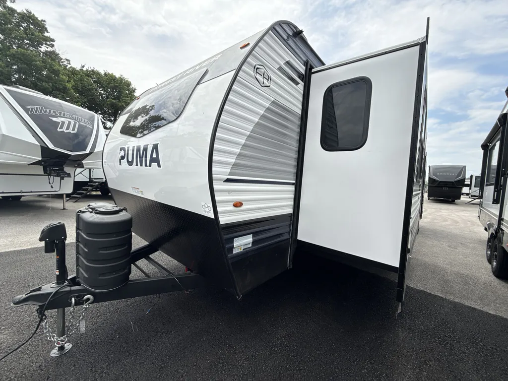 2027 Forest River Puma 31FKRK, Photos photo 4
