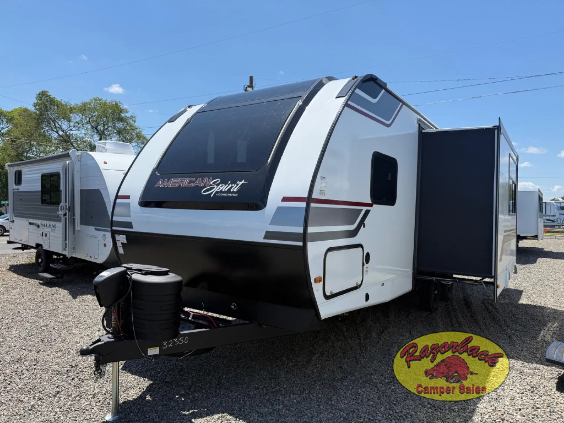 2027 Coachmen American Spirit 2457BH - Photo 3