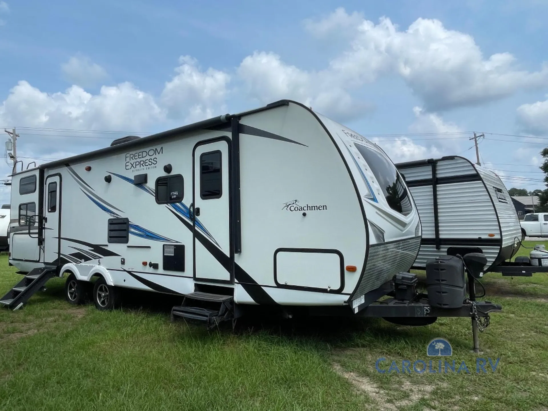 2021 Coachmen Freedom Express Ultra Lite 287BHDS - Photo 2