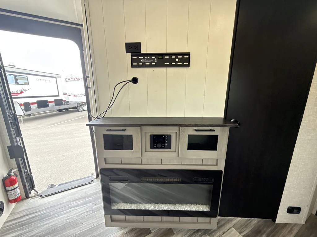 2025 Jayco Jay Feather 26FK, Photos photo 18