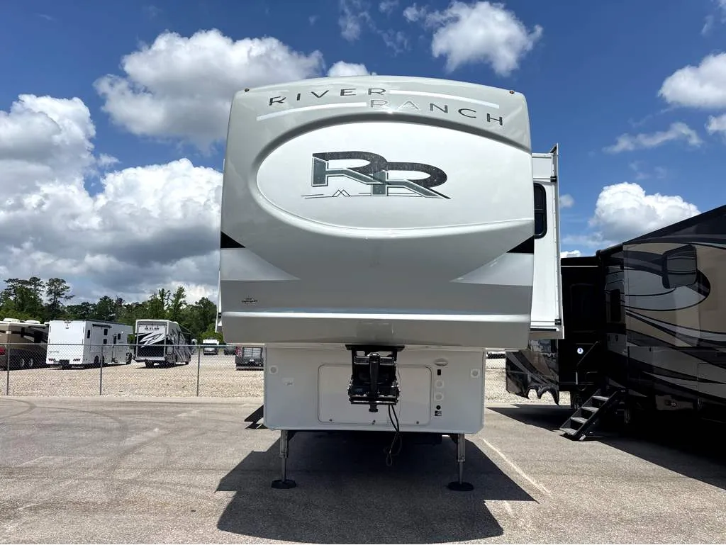 2022 Palomino River Ranch 390RL - Photo 3