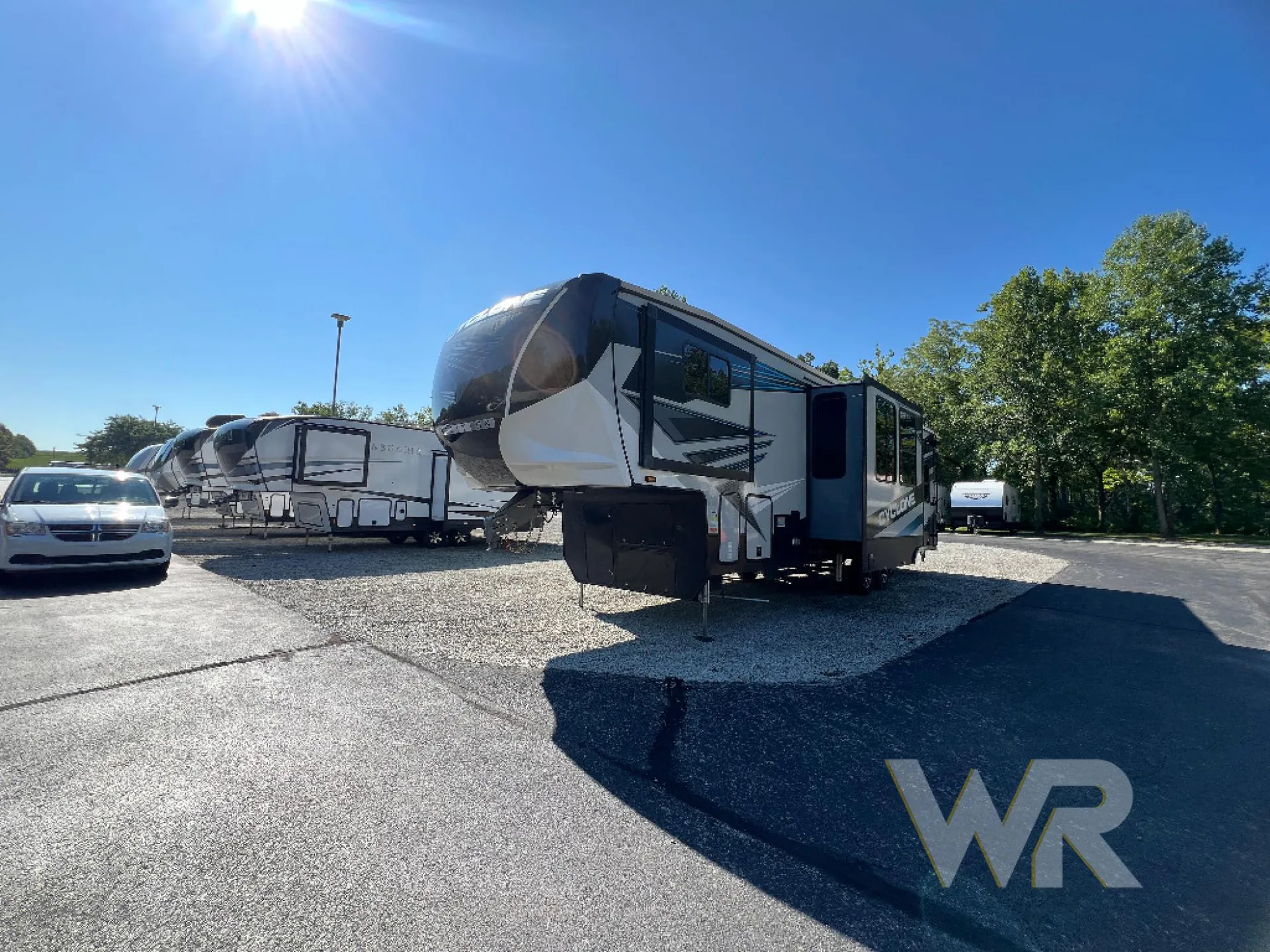 2022 Heartland Cyclone 3413 - Photo 4