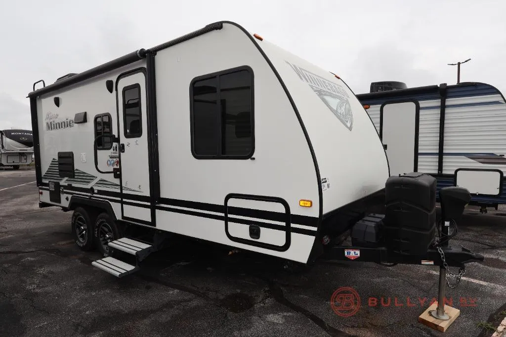 2020 Winnebago Micro Minnie 2108FBS - Photo 2