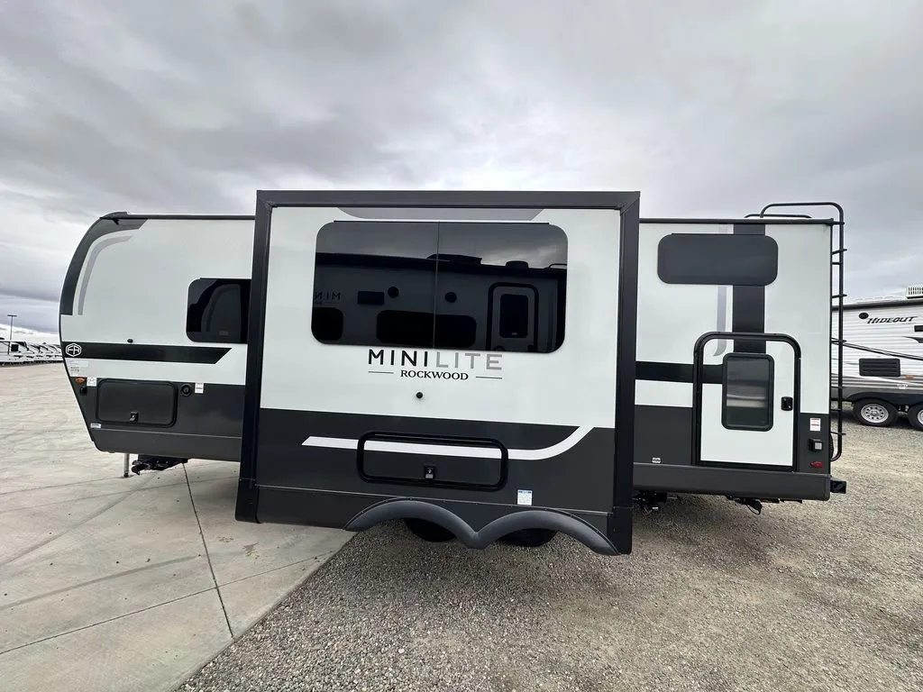 2026 Forest River Rockwood Mini Lite 2520BH - Photo 4