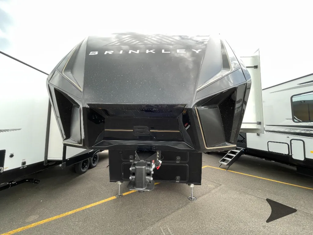 2026 Brinkley Model G 4100, Photos photo 3