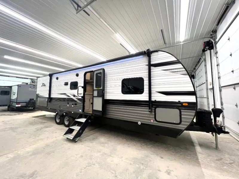 2023 Jayco Jay Flight 295BHS - Photo 2