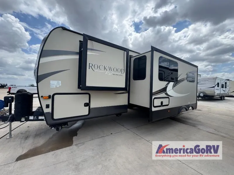 2020 Forest River Rockwood Ultra Lite 2706WS - Photo 3
