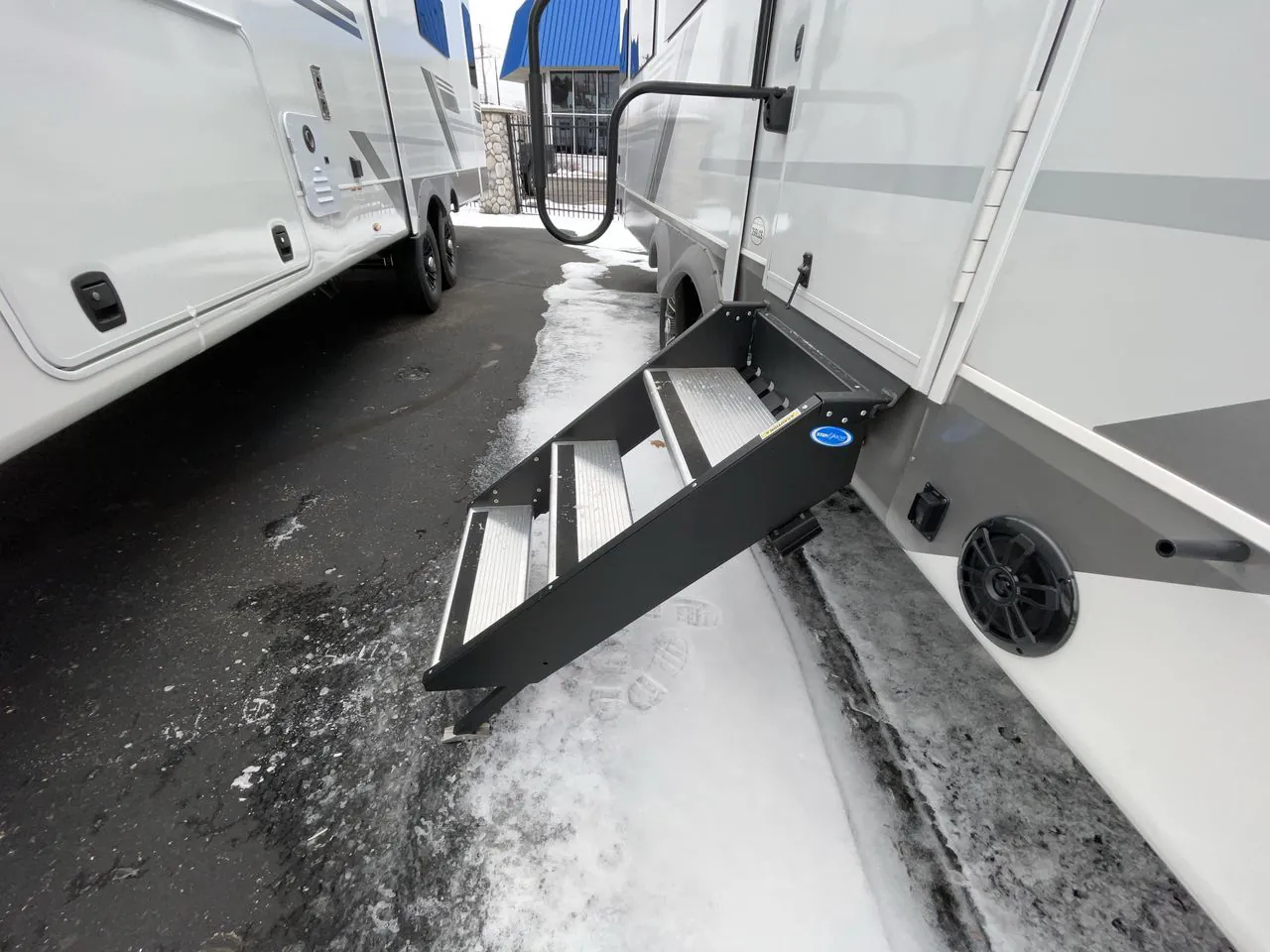 2026 Heartland Sundance 29RLCS - Photo 3