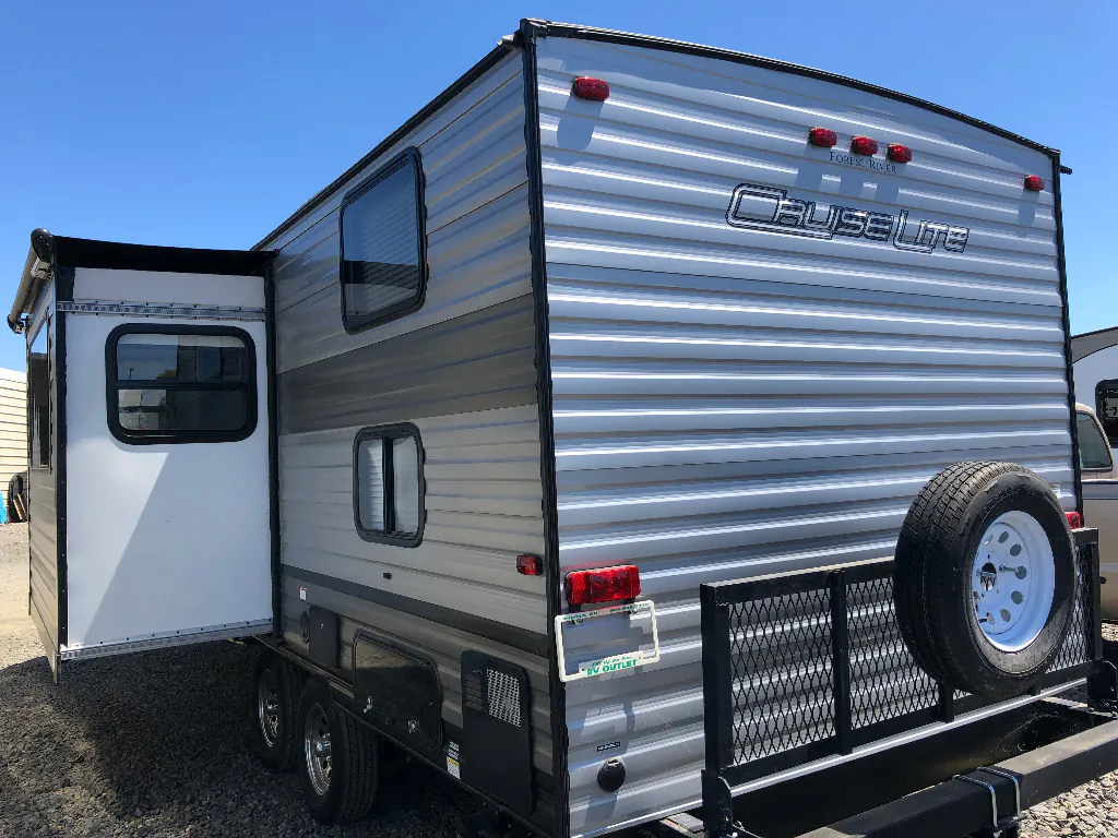 2019 Forest River Salem Cruise Lite 230BHXL - Photo 4