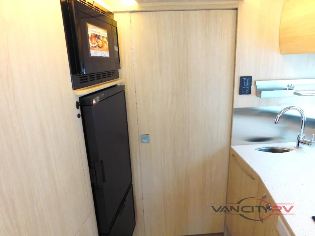 2025 Leisure Travel Wonder W24MBL, Photos photo 33