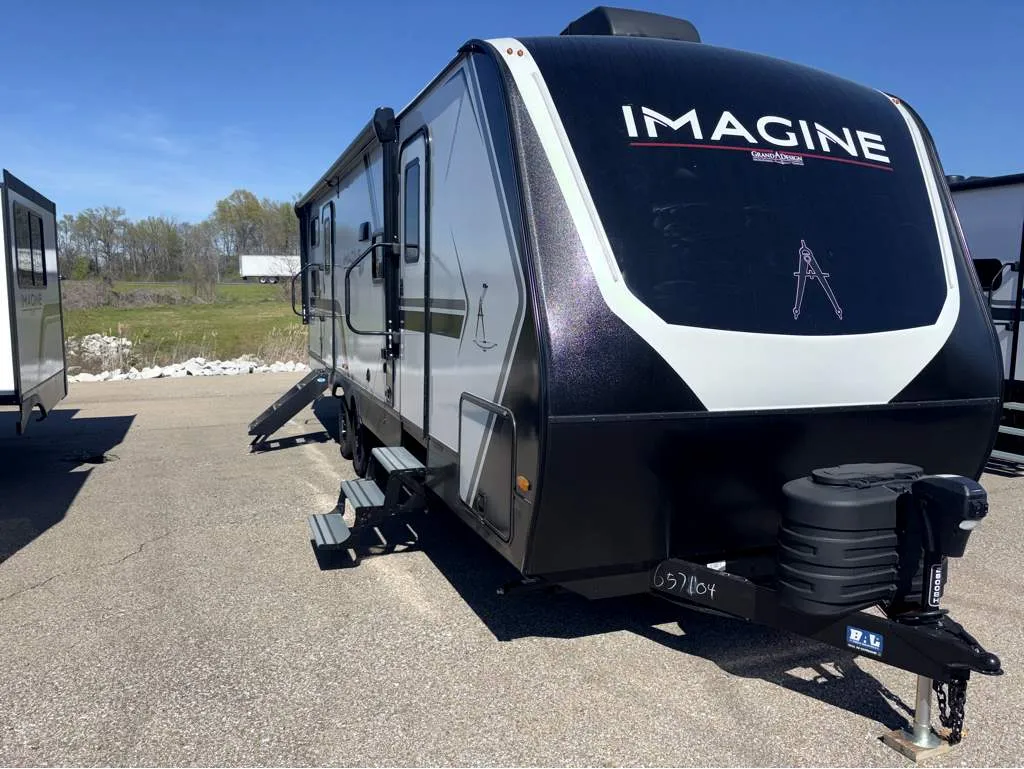 2026 Grand Design Imagine 2800BH - Photo 2