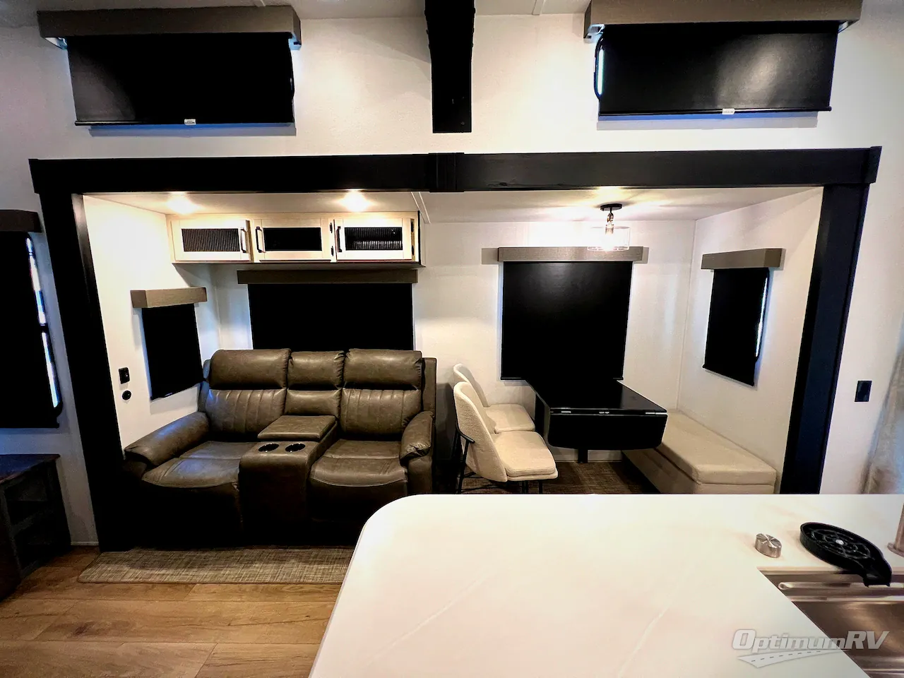2026 Forest River Puma Vista 402LFT — Photo 6