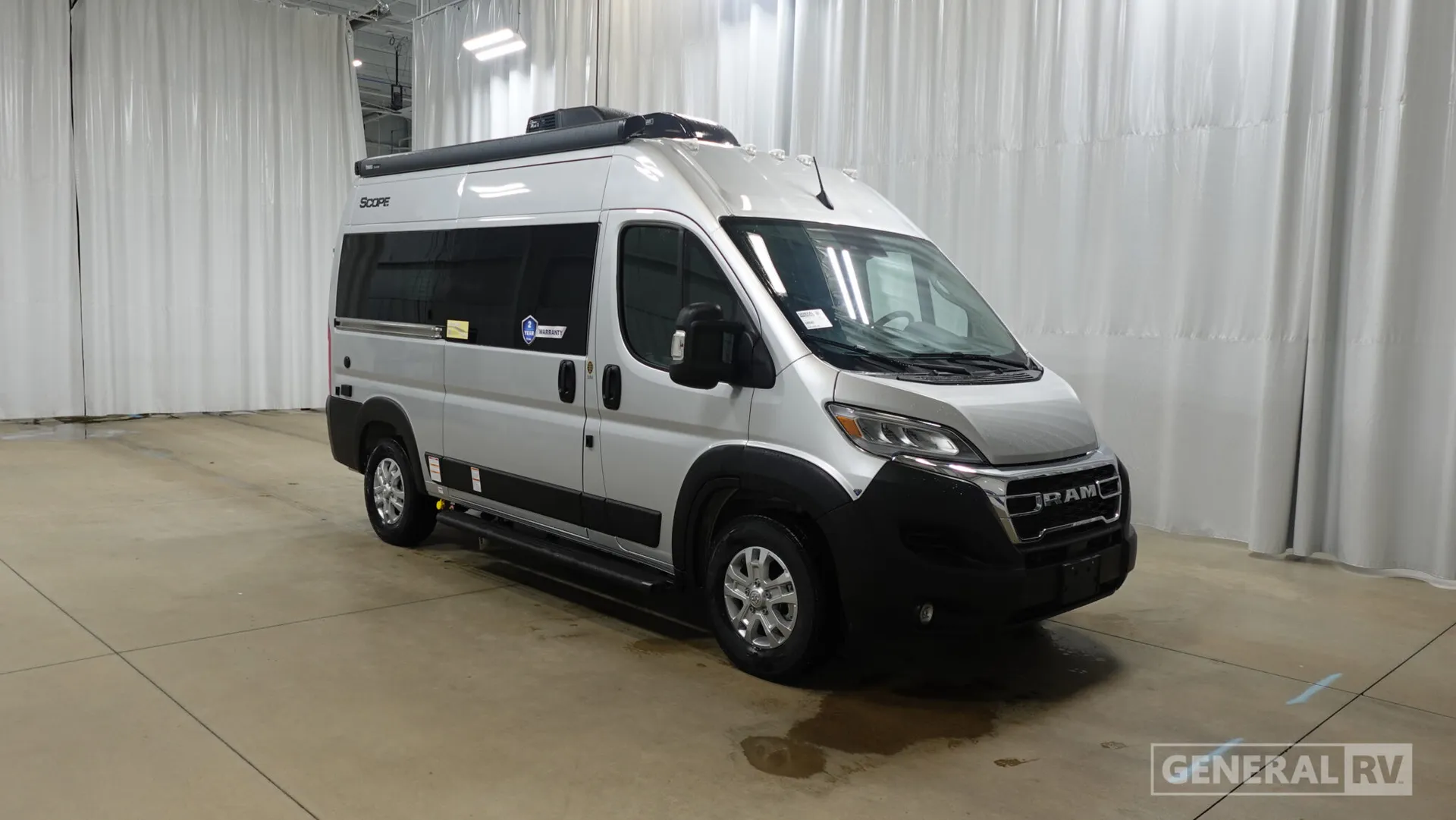 2027 Thor Motor Coach Scope 18M - Photo 2