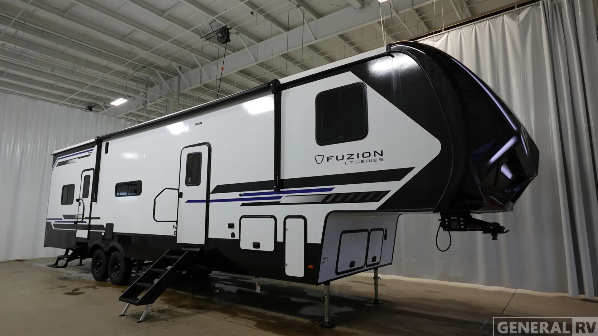 2026 Keystone Fuzion Impact Edition 361LT - Photo 2