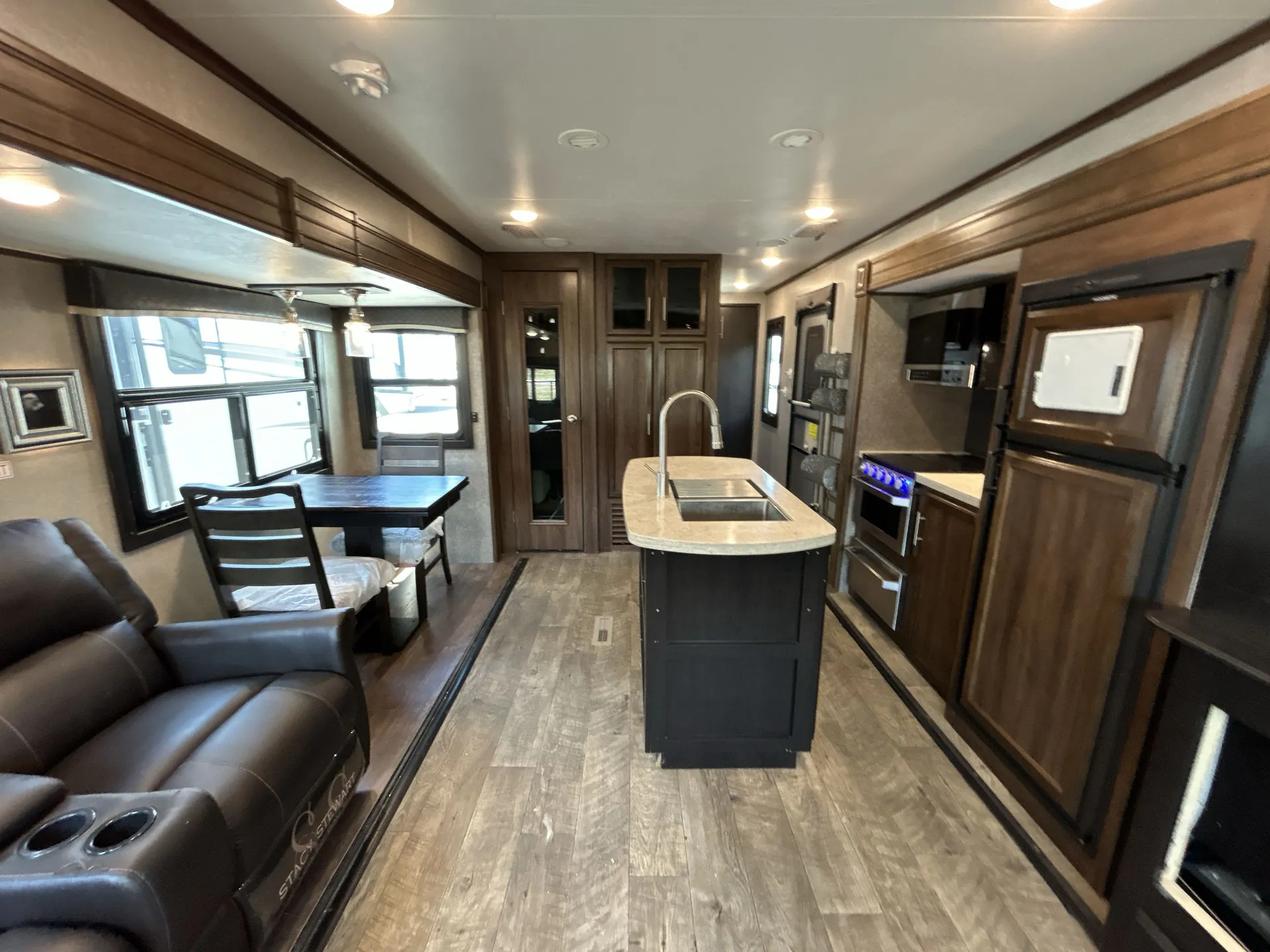 2019 Jayco Eagle HT 280RSOK — living area main