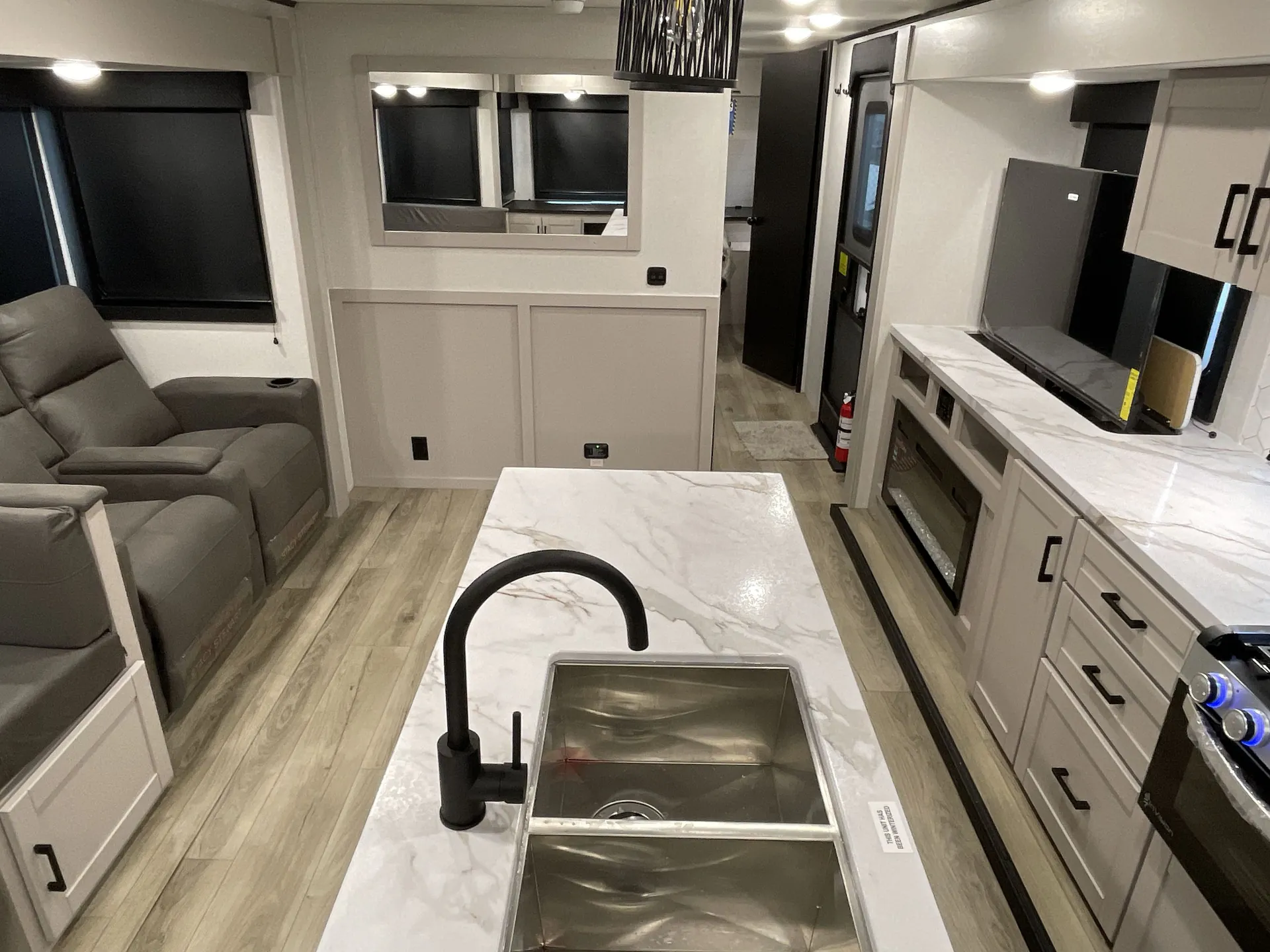 2026 Jayco Jay Feather 27MK — living area main