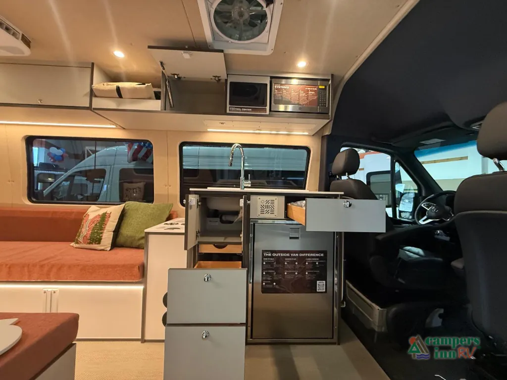 2025 Outside Van Parks 170, Photos photo 20