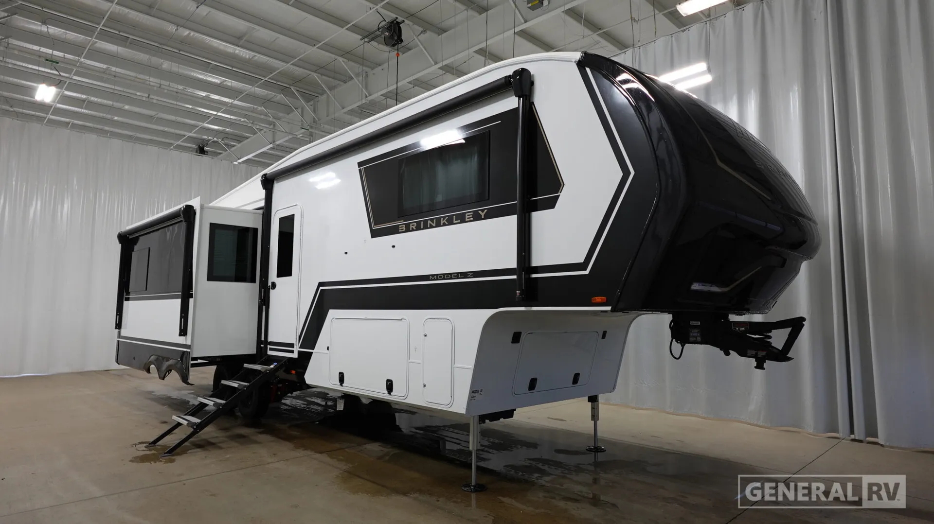 2026 Brinkley Model Z 3100 - Photo 2