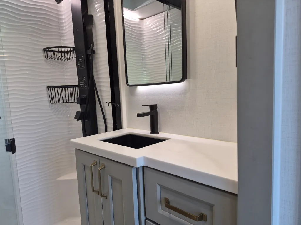 2024 Brinkley Model G 3500, Photos photo 14