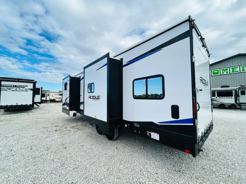 2026 Forest River Vengeance Rogue Armored 26L140, Photos photo 4