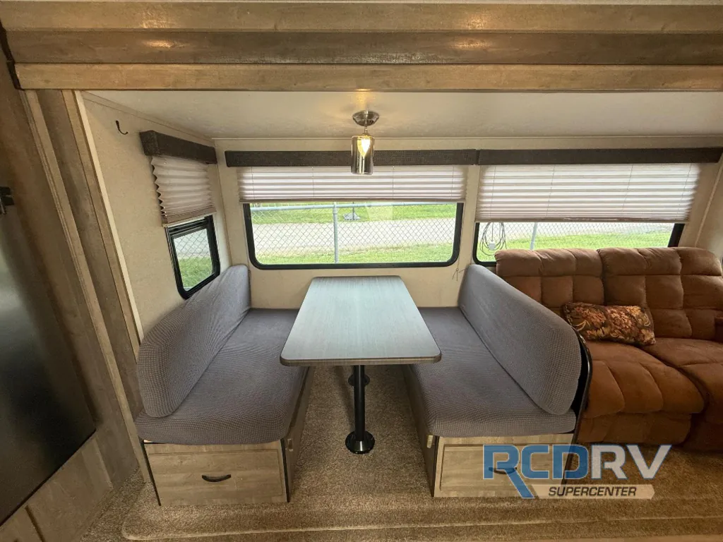 2019 Forest River Vibe 25RK, Photos photo 4