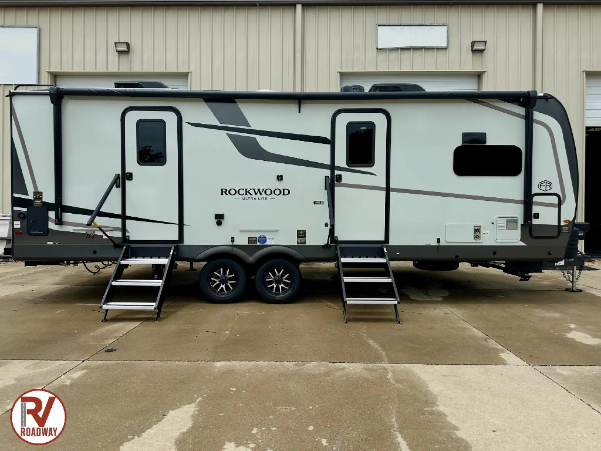 2027 Forest River Rockwood Ultra Lite 2608BS — Photo 6