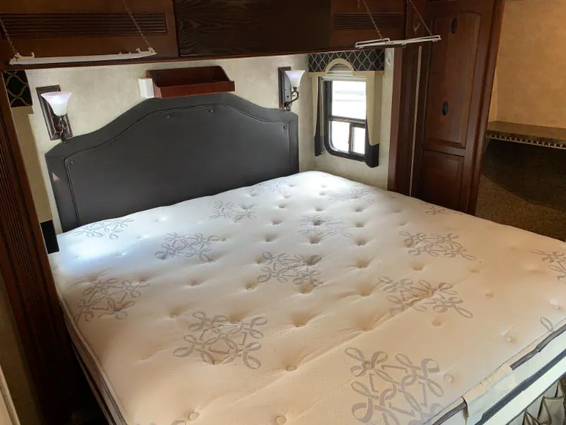 2014 Keystone Montana 3100RL, Photos photo 33