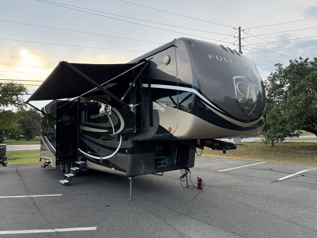 2018 DRV Full House LX455 - Photo 3