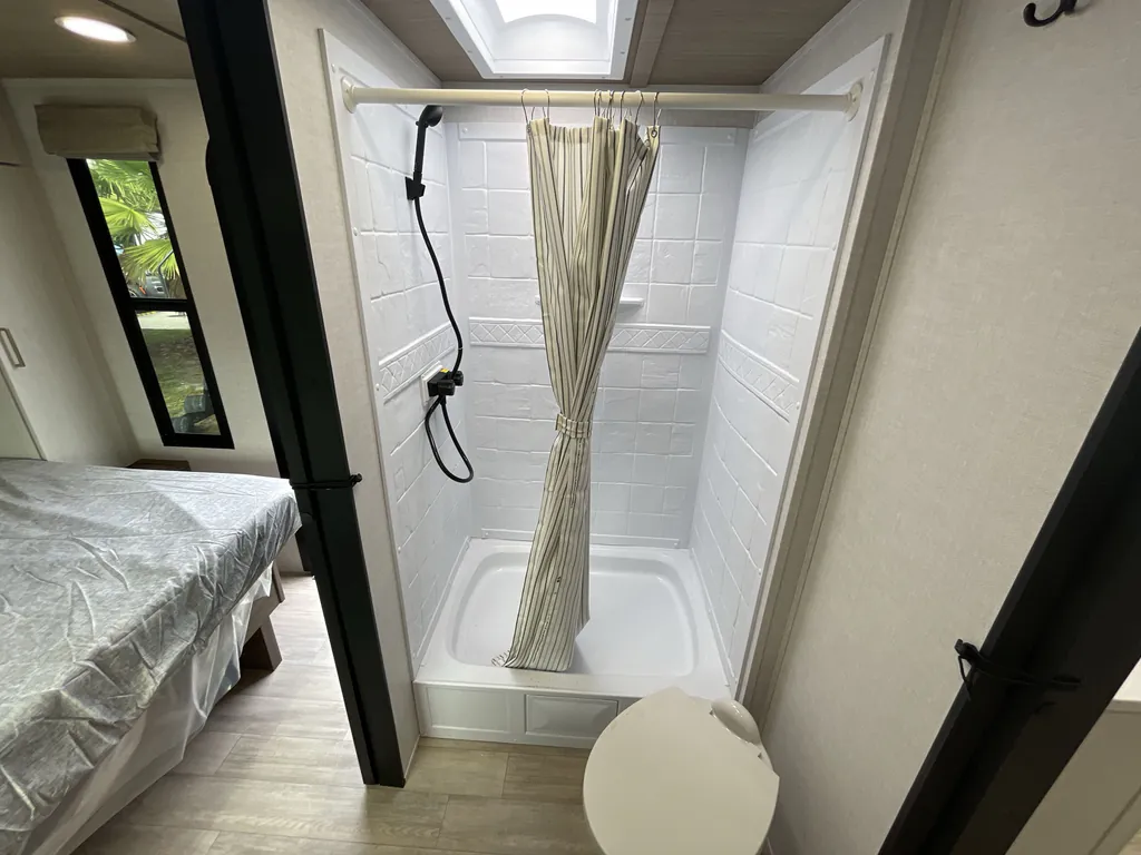 2026 Forest River Vibe Extreme Lite 2400RB, Photos photo 18
