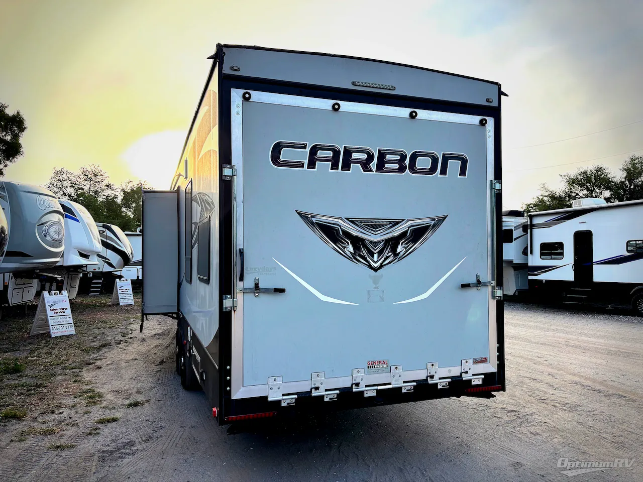 2018 Keystone Carbon 35 dealer photo 3 from Optimum RV
