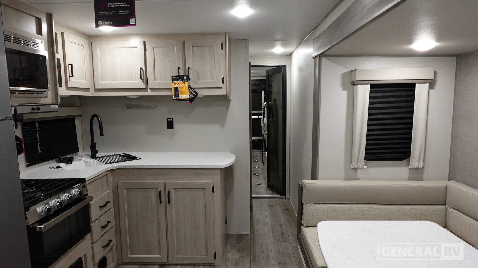 2026 Coachmen Catalina Trail Blazer 29THS - Photo 3