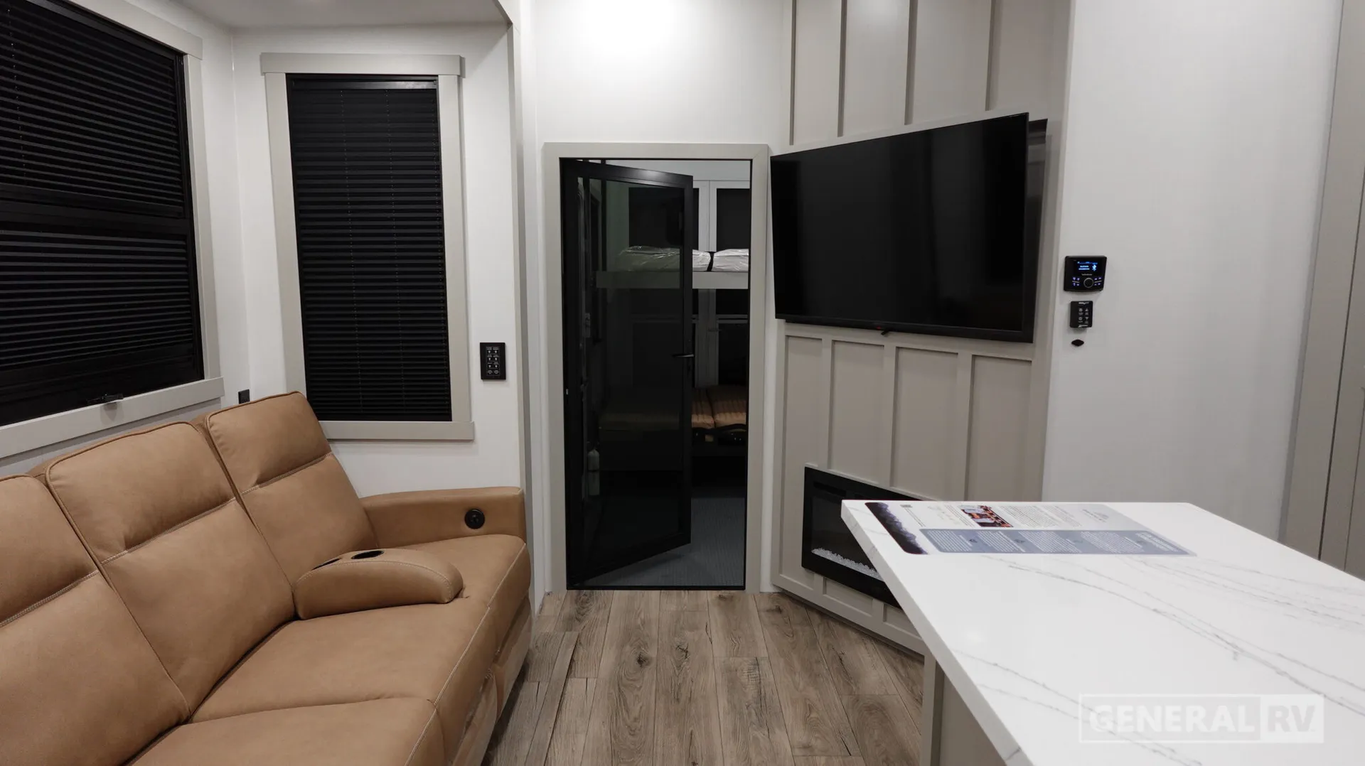 2026 Brinkley Model G 3500 - Photo 3