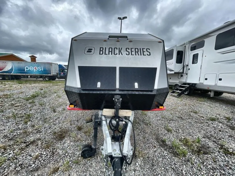 2022 Black Series Camper HQ Series Used    HQ21 - Photo 3