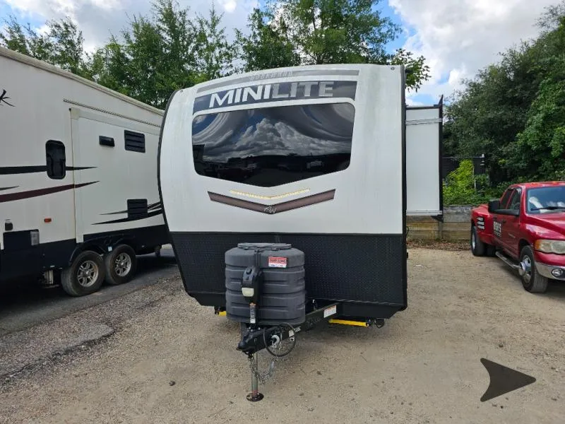 2024 Forest River Rockwood Mini Lite 2518S - Photo 4