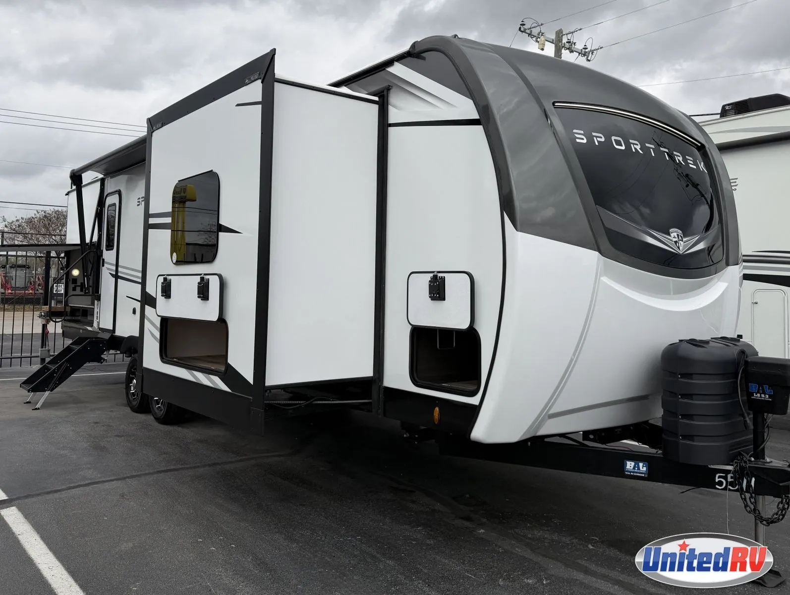 2026 VENTURE RV SPORTTREK TOURING 292VRB - Photo 2