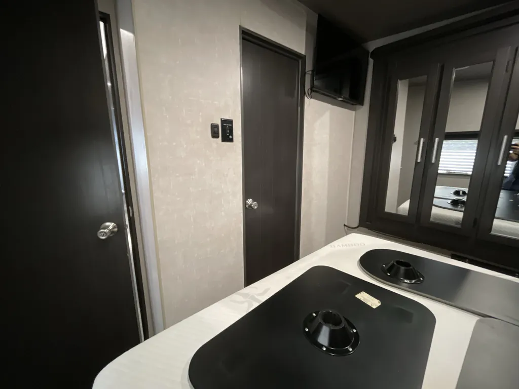 2022 eclipse rv Stellar Wide Lite 28KSG, Photos photo 16