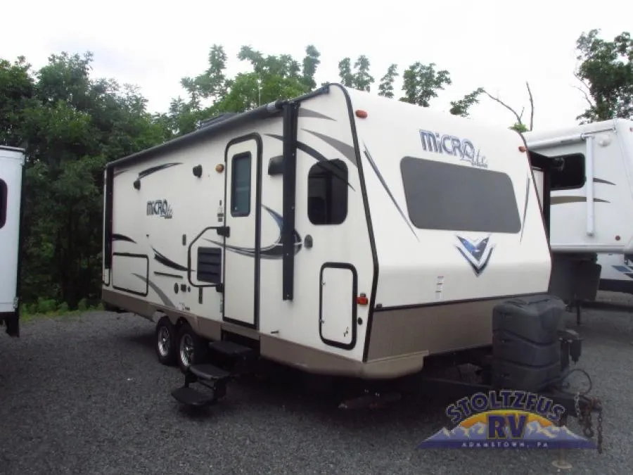 2018 Forest River Flagstaff Micro Lite 25FKS - Photo 2