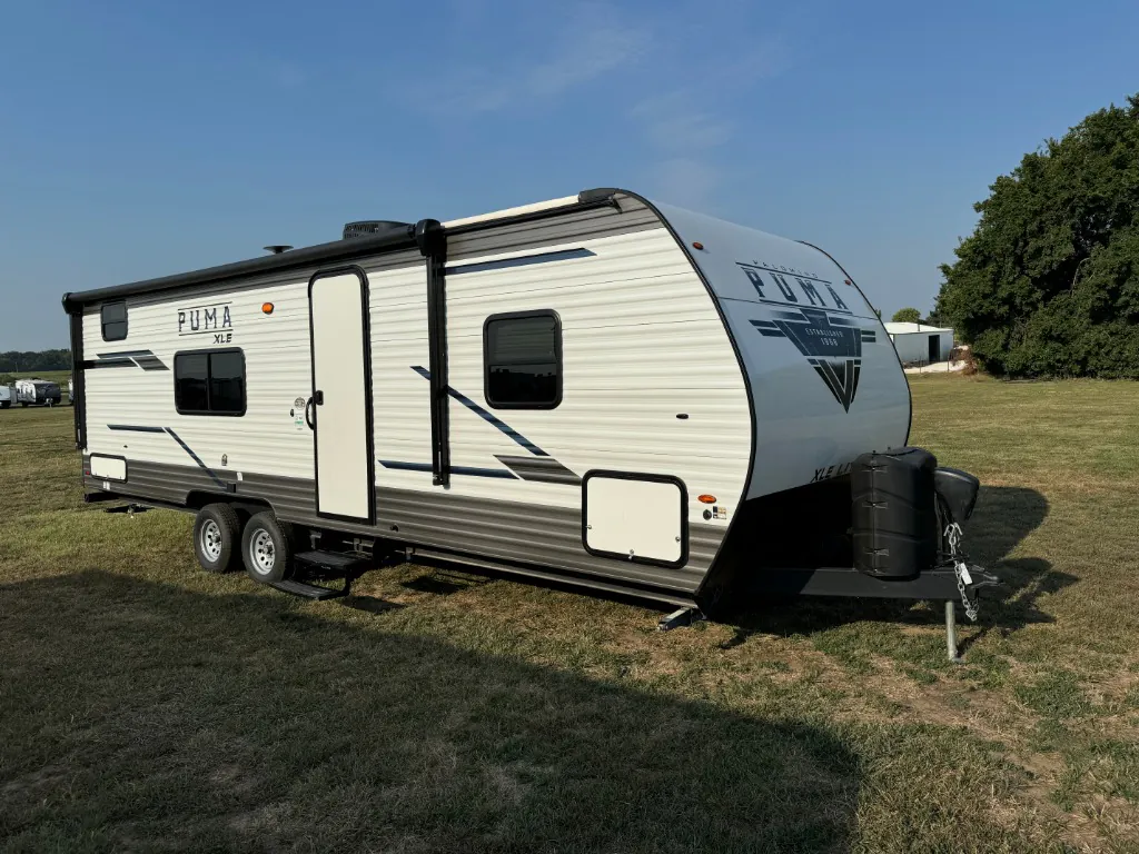 2023 Palomino Puma XLE Lite 23BHC - Photo 2