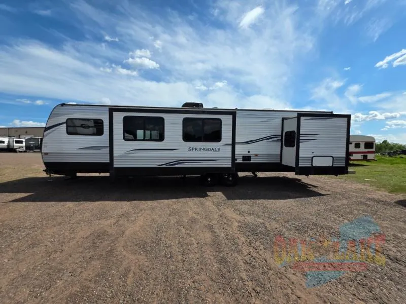 2020 Keystone Springdale 38FL - Photo 4
