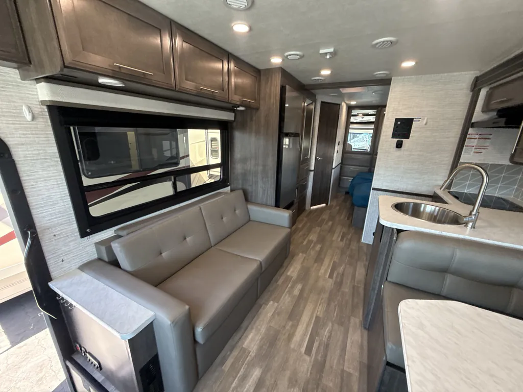 2025 Entegra Coach Vision 27A, Photos photo 17