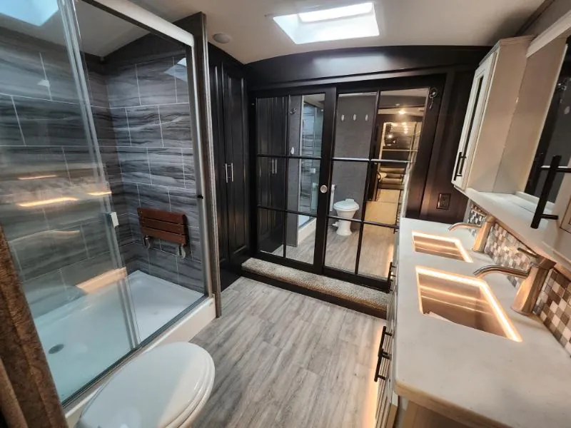 2021 Jayco Pinnacle 36FBTS, Photos photo 53