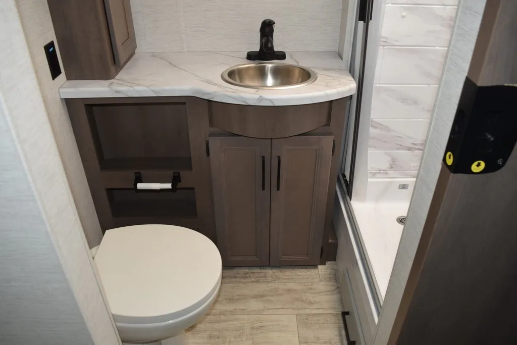 2025 Thor Motor Coach Freedom Traveler A29, Photos photo 20