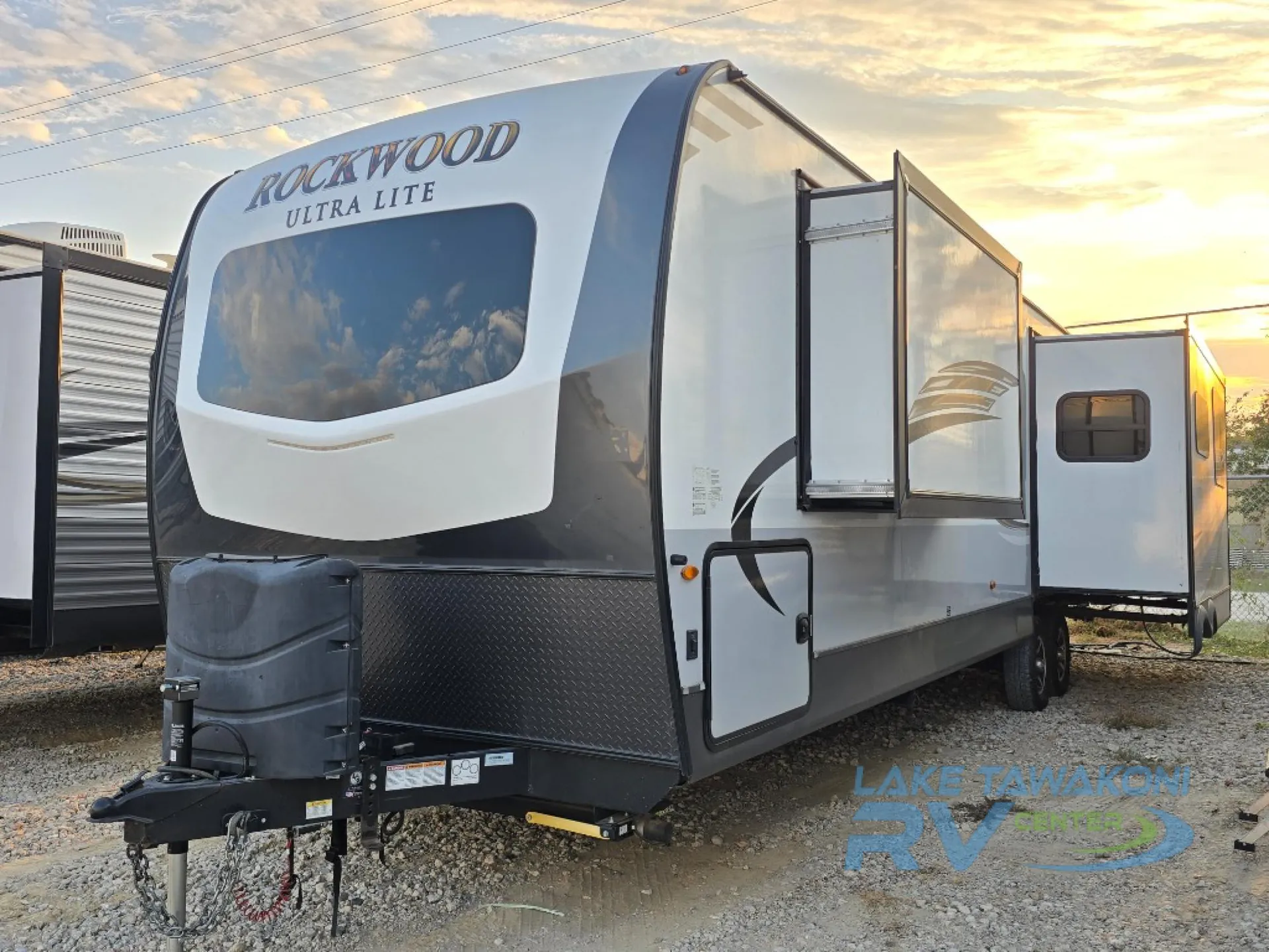 2020 Forest River Rockwood Ultra Lite 2902SW