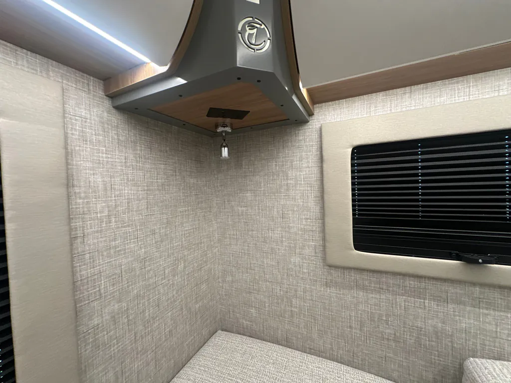 2026 Tiffin Wayfarer 25 XLW, Photos photo 73