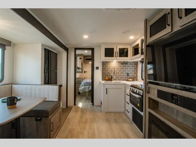 2026 Forest River Solaire 2430BHS - Photo 4