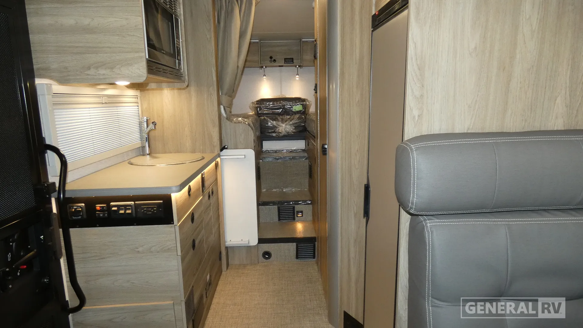 2027 Winnebago EKKO Sprinter 23B - Photo 3
