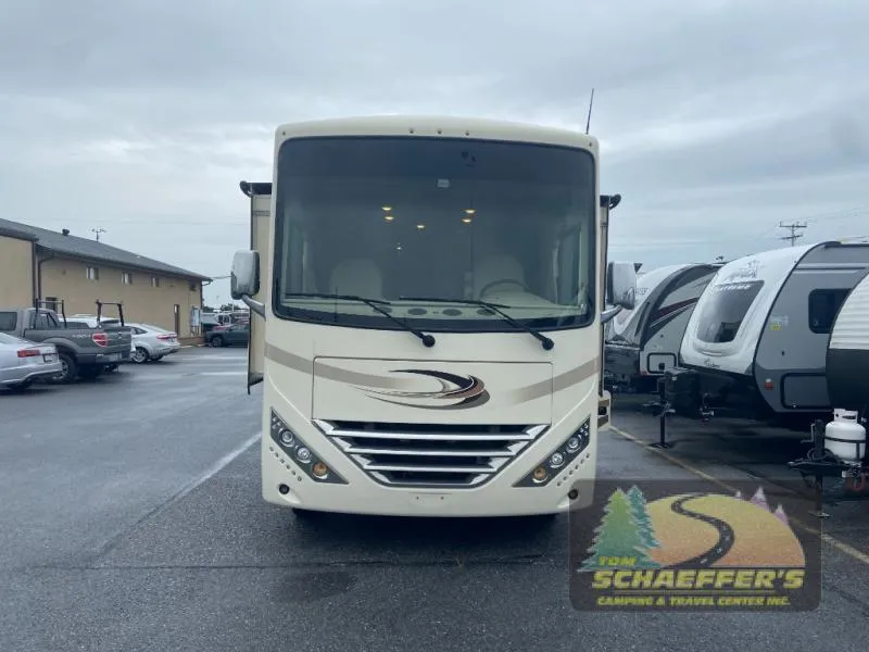 2018 Thor Motor Coach Hurricane 31Z - Main photo