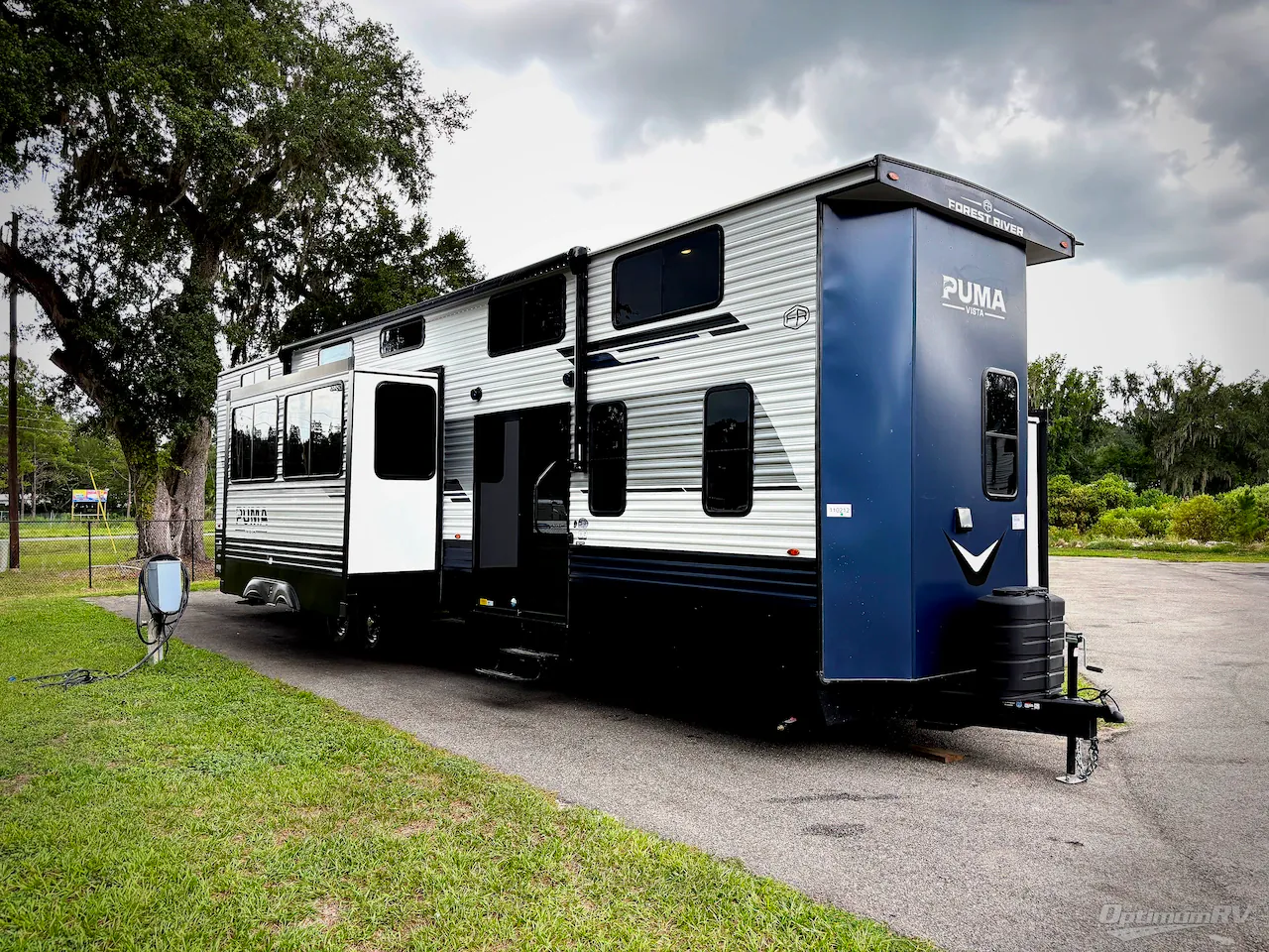 2027 Forest River Puma Vista 421LFT